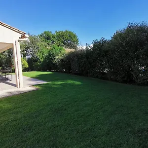 Vakantiehuis Les Dentelles Evasion Provencale Avec Piscine Et Jardin, Carpentras